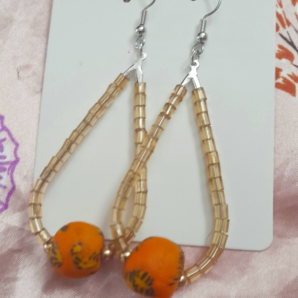 New handmade dangle earrings recycled African Glass beads - Picture 4 of 4